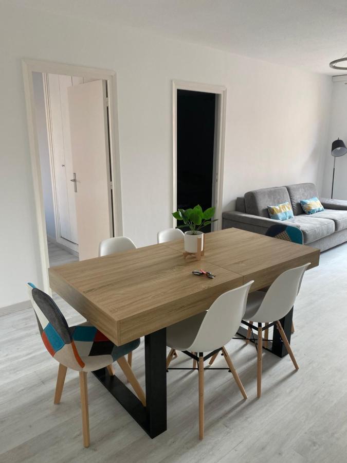 Superbe Appartement Climatise Avec Parking Prive Пор-Вандр Екстер'єр фото