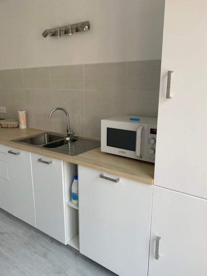 Superbe Appartement Climatise Avec Parking Prive Пор-Вандр Екстер'єр фото